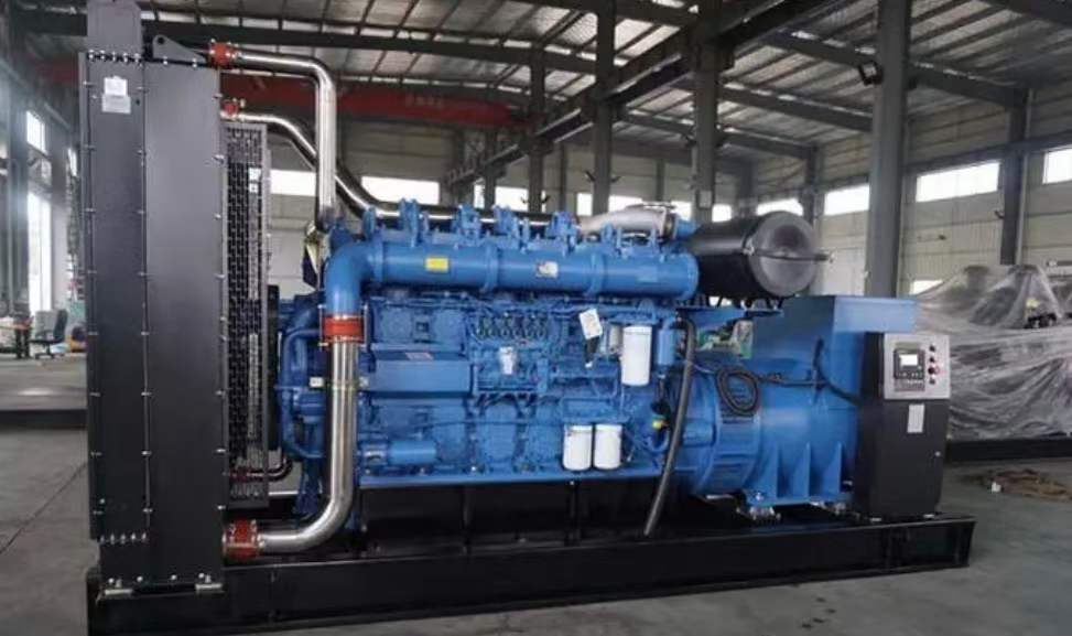 德城800kW 柴油发电机的输出电流是恒定的吗？