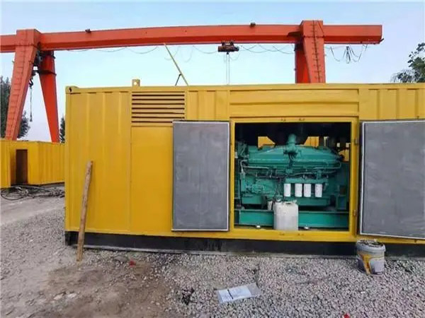 德城冬季低温环境下，500KW发电机组应该选择什么类型的启动电瓶？