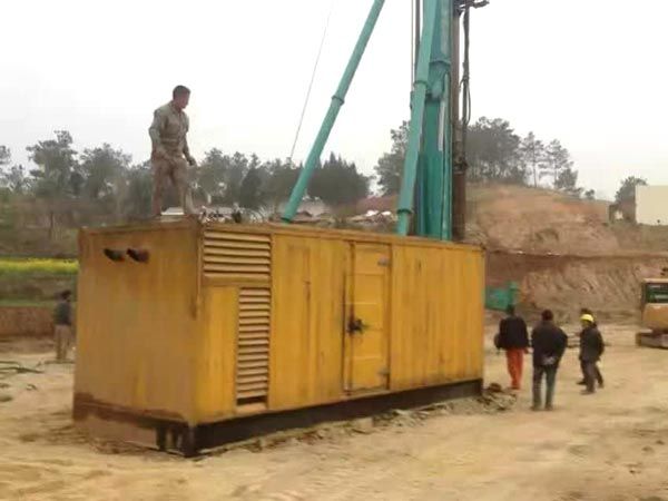 德城如何判断水冷式机油散热器密封件是否需要更换？